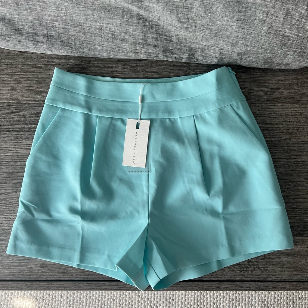 NWT 🩵 Tiffany Blue Dress Shorts 🩵